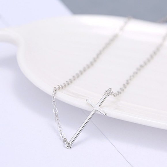 NEW 925 Sterling Silver Dainty Cross Necklace - Picture 4 of 4